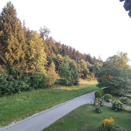 Privatzimmer Steiner Weitendorf  ภายนอก รูปภาพ